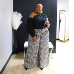 Asymmetrically Me Top (Curvy)