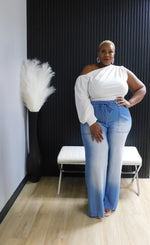 Asymmetrically Me Top (Curvy)