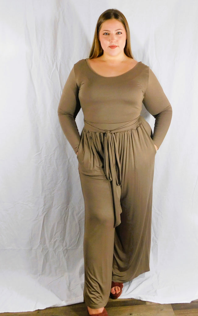 The Woman In Me Set (Curvy) - Brown