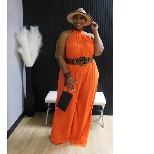 The Lady In Orange (Curvy)