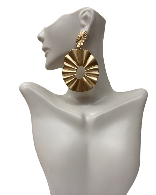 Zenzii Oval Earrings